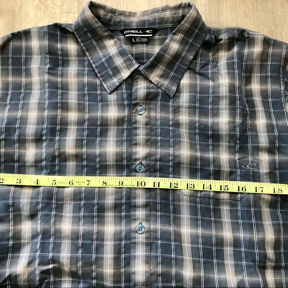 O’Neill, SS Button Up, LRG - Picture 6 of 8